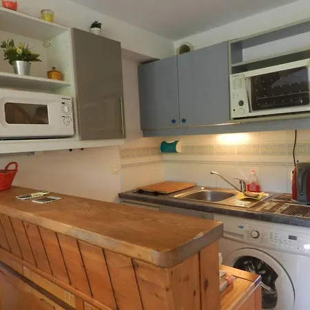 Duplex Climatise 2 Avec Piscine Et Parking - - Fr-1-251-905